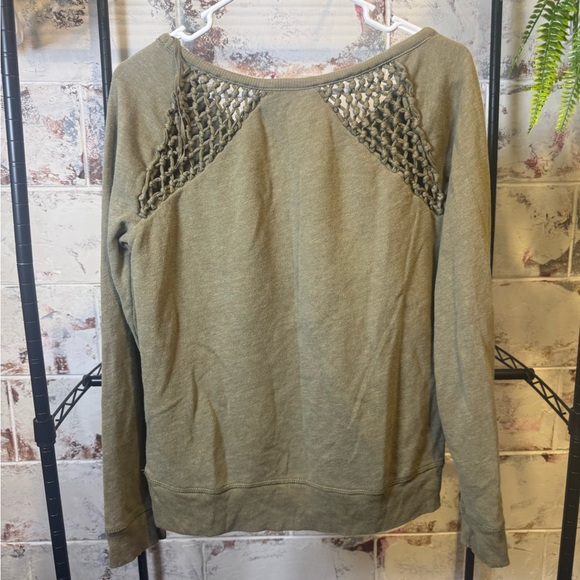 American Eagle Outfitters Olive Fringe Pullover Sweater Women’s Size S - Picture 4 of 5